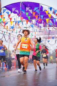 BIB: 
                            <button type="button" onclick="openModal(9949206)" class="btn btn-primary btn-sm float-right btn-popup" data-toggle="modal" data-target=".modal-high-quality">
                        <i class="fas fa-shopping-cart"></i> Add to Cart
                    </button>
                                            <button type="button" onclick="isThisMe(9949206, true)" class="btn btn-success btn-sm float-right btn-popup btn-isme hidden" data-toggle="tooltip" data-placement="bottom" title="นี่คือรูปของคุณใช่ไหม คลิกที่นี่เพื่อเอาเข้าอัลบั้ม">
                        <i class="fas fa-plus"></i> Add to album
                    </button>
                    <button type="button" onclick="isThisMe(9949206, false)" class="btn btn-warning btn-sm float-right btn-popup btn-isnotme hidden">
                        <i class="fas fa-ban"></i> Remove from album
                    </button>